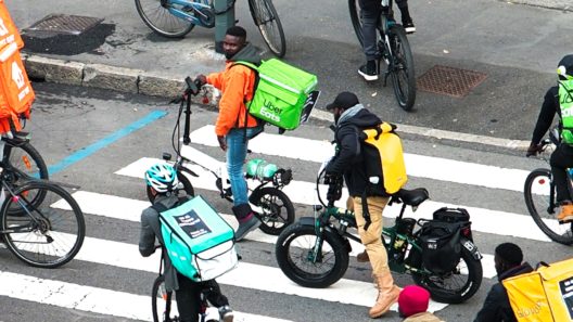 Food riders protest against new lockdown restriction enforcement and new contract